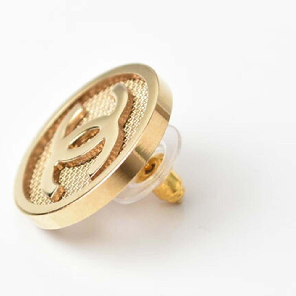 CHANEL Authentic Gold Earrings - Picture 3 of 6